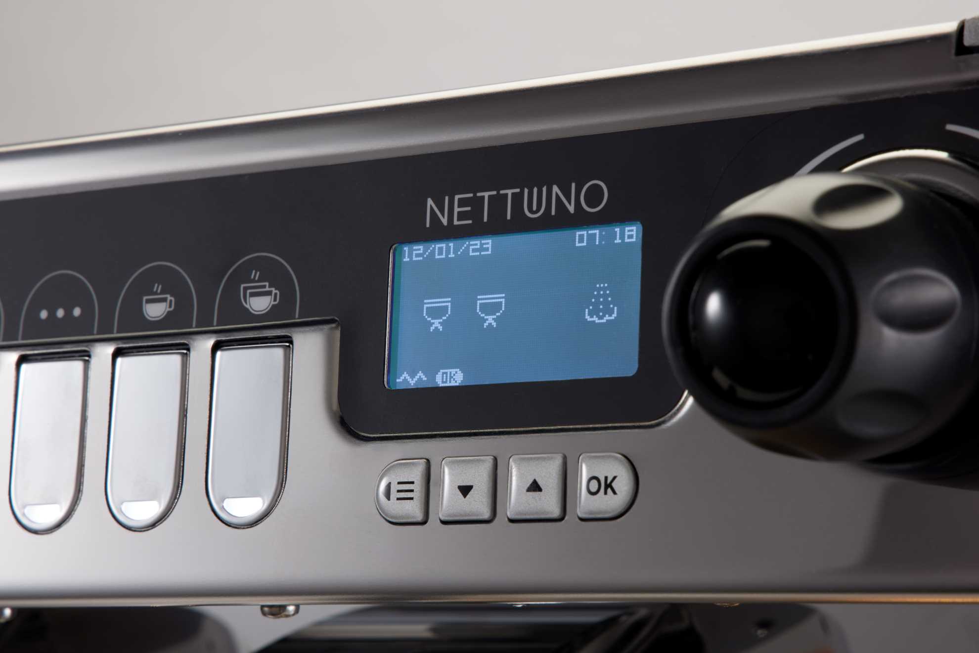 Display y tecnología de la Casadio Nettuno